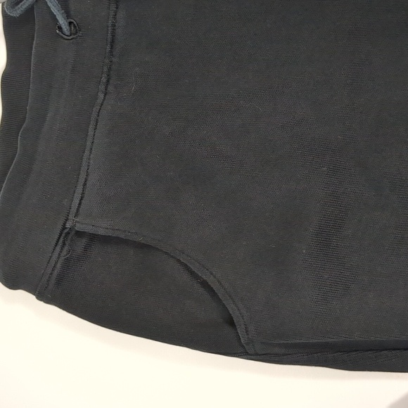 Hugo Boss Sweatpants Size Medium - Picture 3 of 7